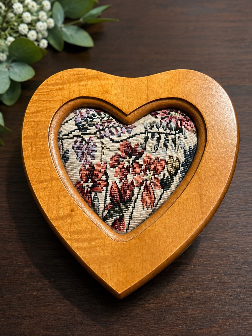 Vintage Heart-Shaped Wooden Jewelry Box Floral Tapestry Mirror Interior